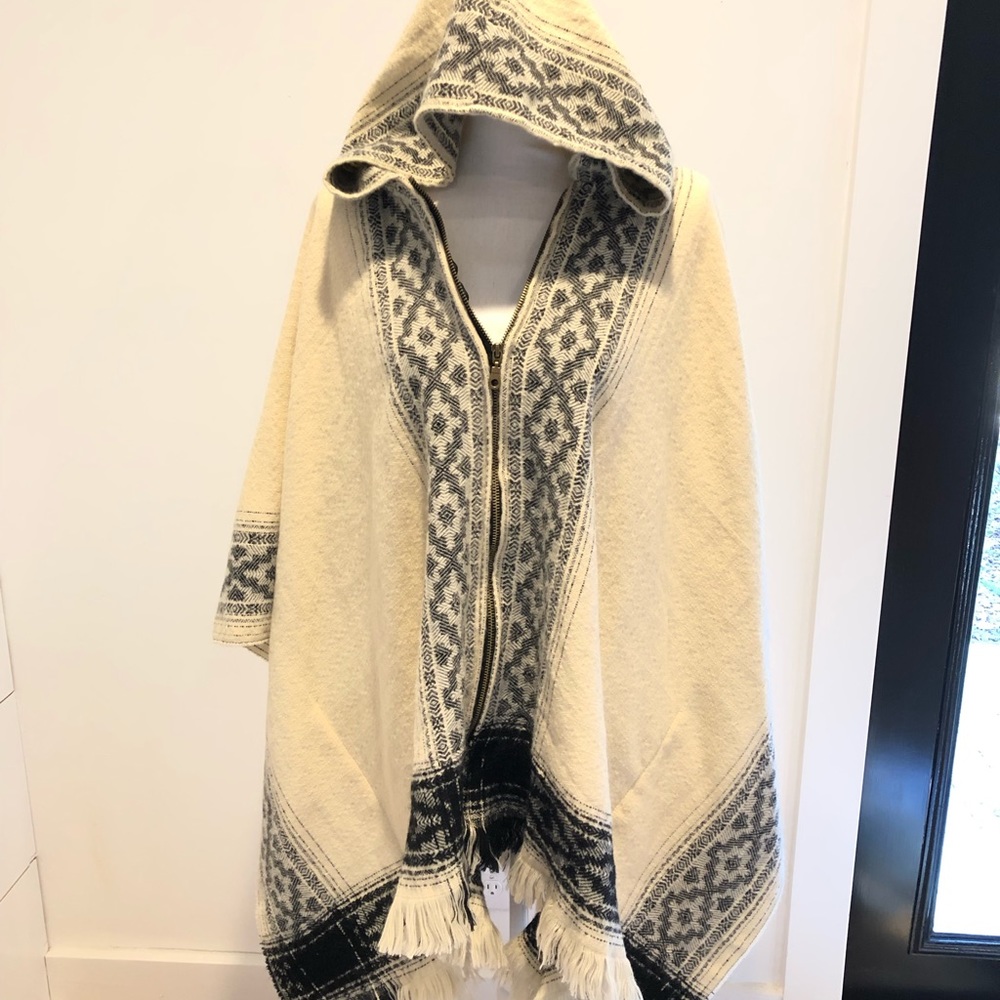 Oversized & Cozy Poncho